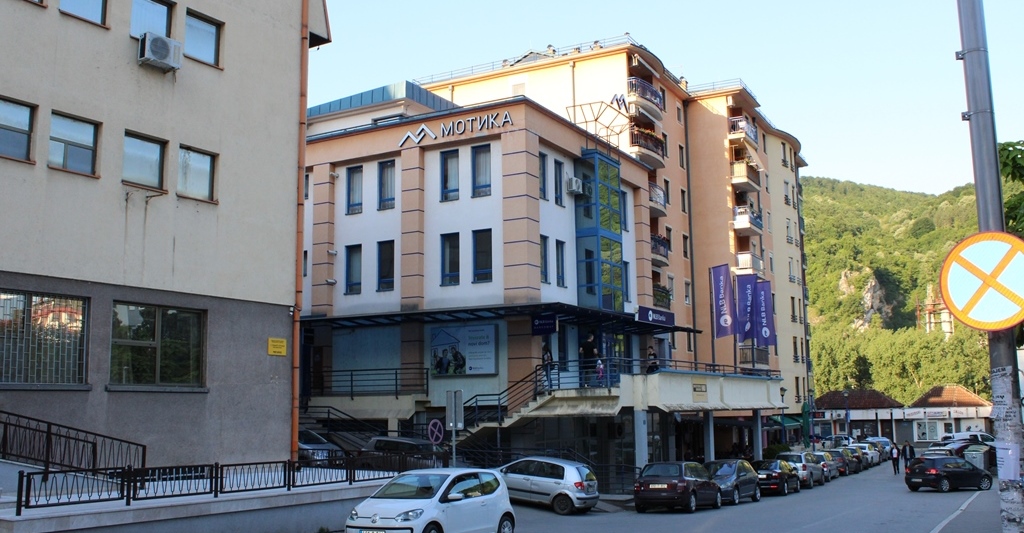 motika 1