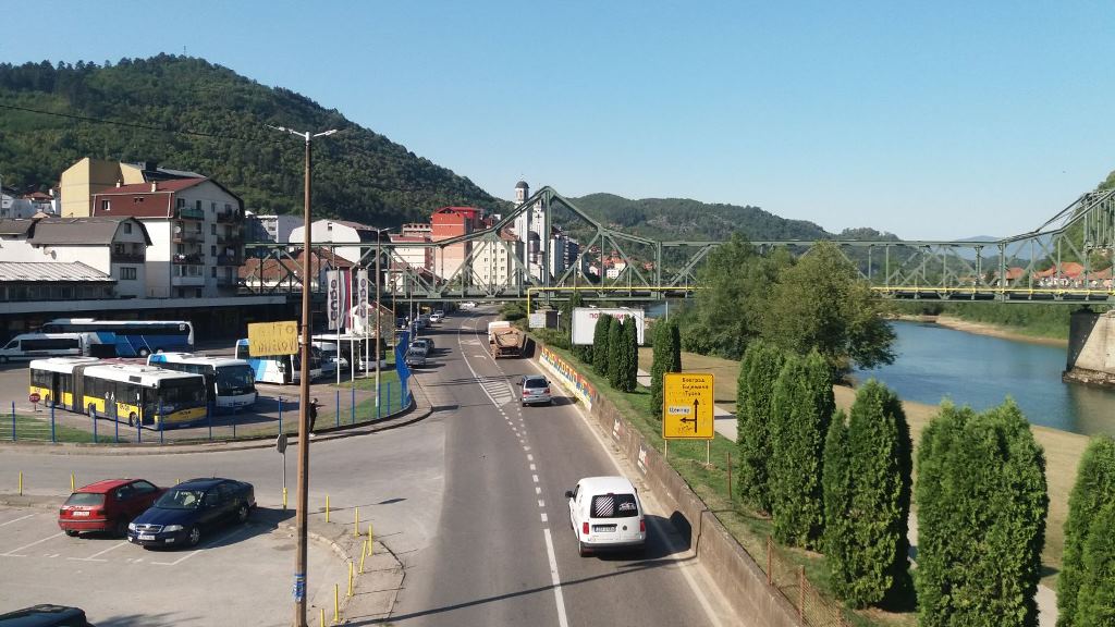 zvornik magistralni put pored stanice