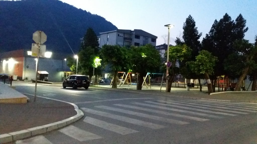 zvornik parkic noc jutro