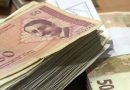 Дијељење новца испразнило буџет, Српска се поново задужује  