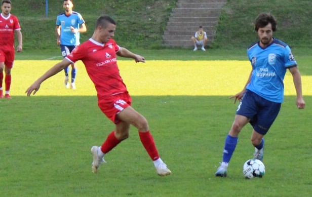 Vezista Drine Matija Tadic plavi dres