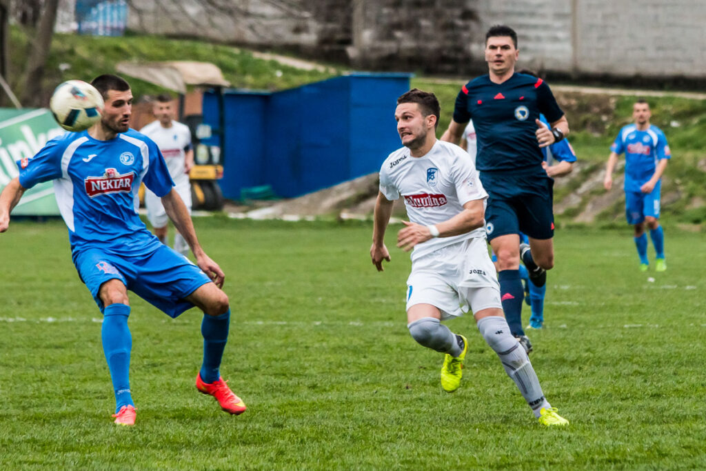 Radovan Vasic beli dres 1 1