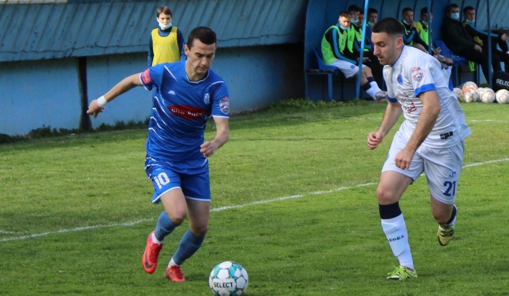 Novica Markovic plavi dres Foto R. Jokic