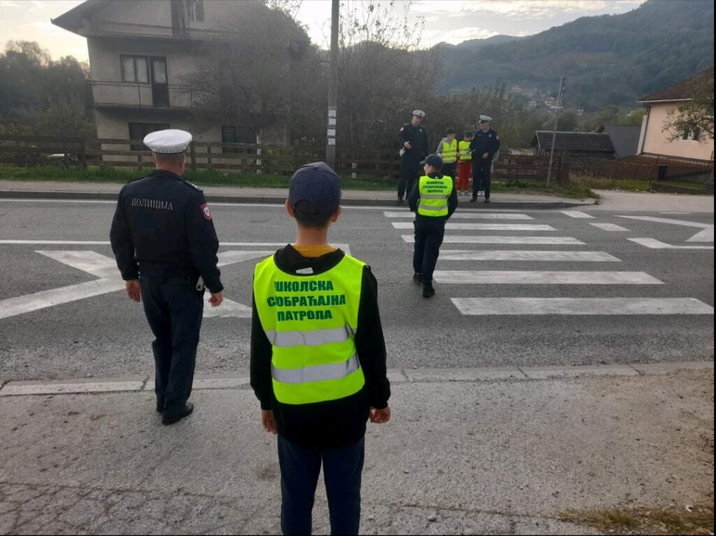 саобраћајна партола