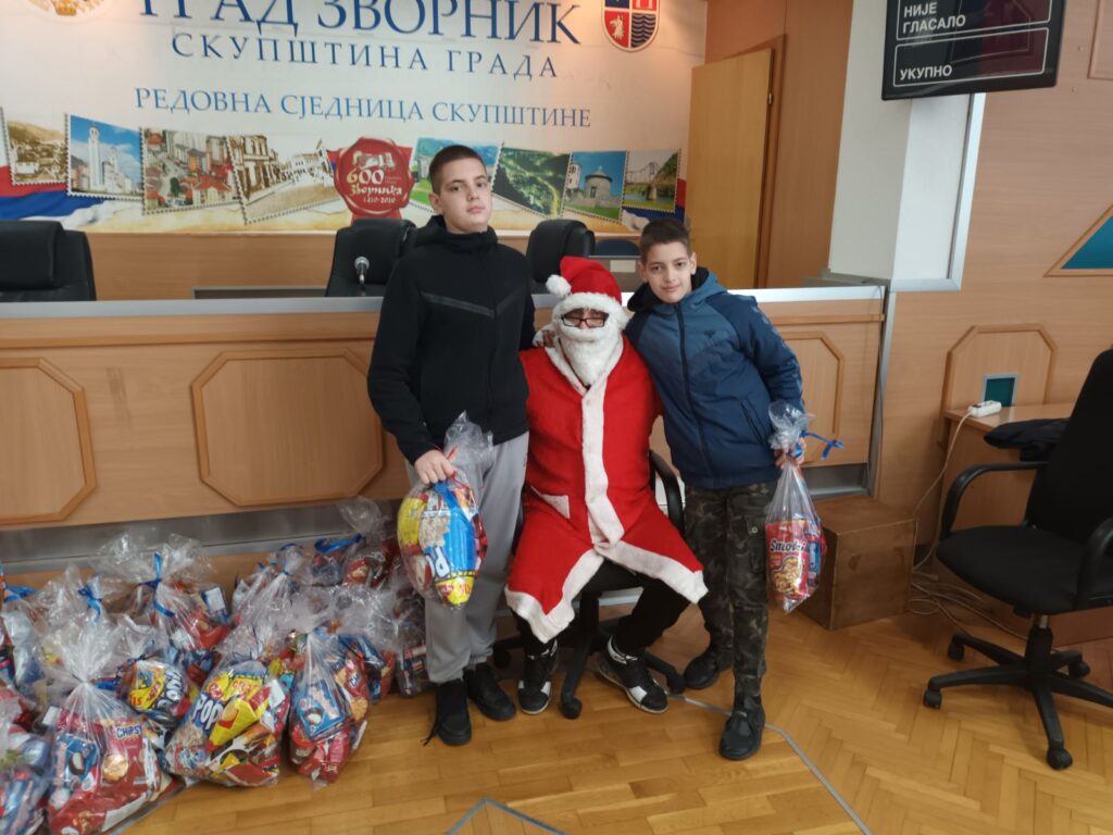 IMG b3a17d36c10c0ae4f1c159e43d255b69 V