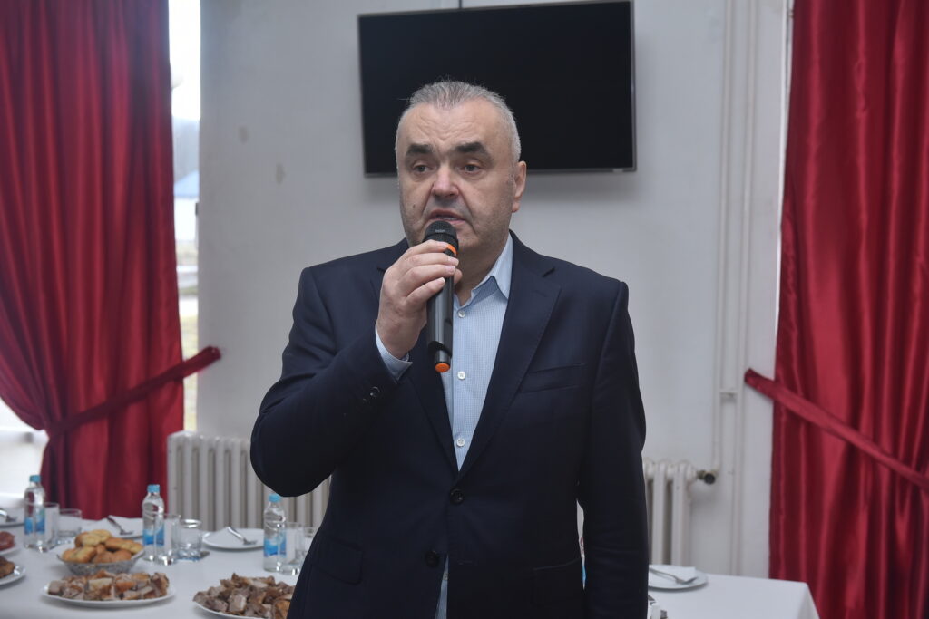 Slika 1 1