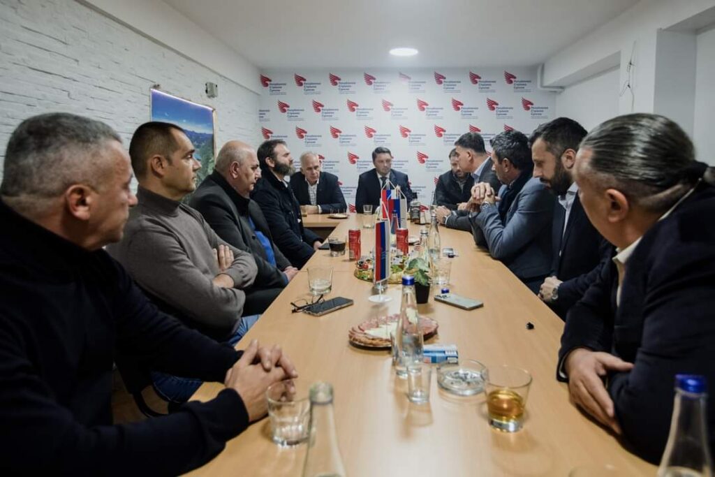 IMG 43578ea9d39bcd881bdcbbf147870d30 V