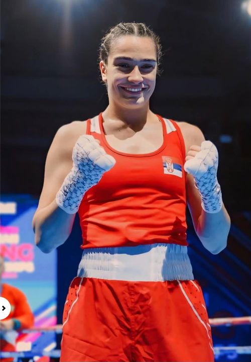 440409193 2667361703441843 3512256055282560840 n