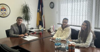 Učenici OŠ ,,Aleksa Šantić“ u posjeti načelniku opštine Osmaci