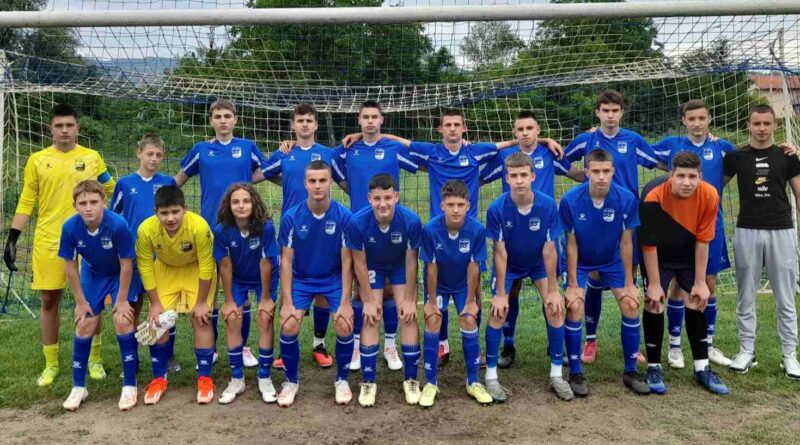 IMG ce2a43a3bbd3dc80dddc000e191e2837 V