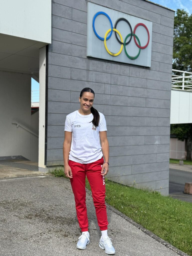 received 1251133796054579