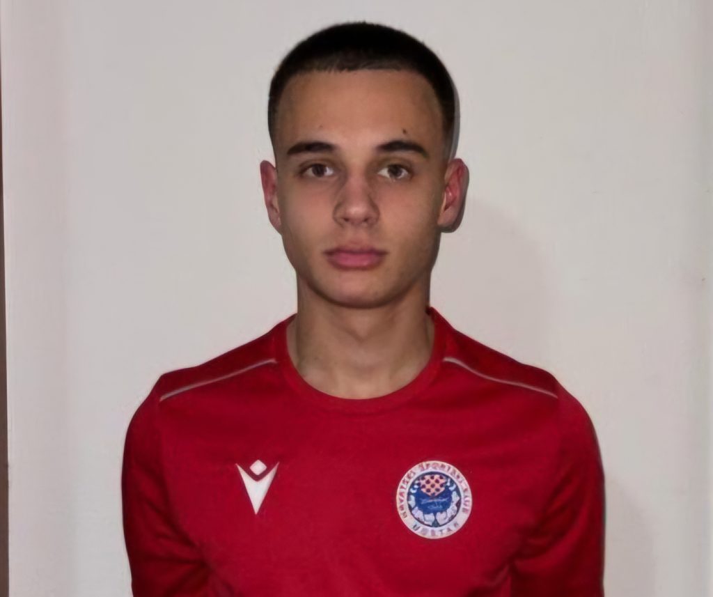 IMG 055cc56dee428e039623c831776c420a V