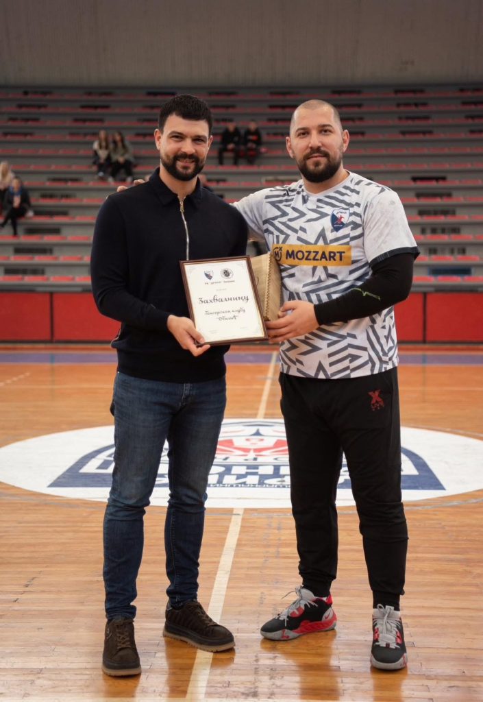 IMG df1732614e7f86da20cc6e2590c990fb V