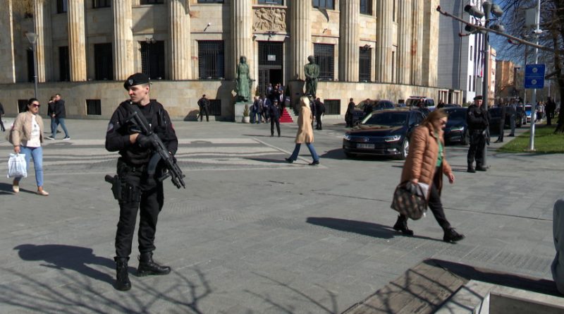 res 1743666407 ko sve u srpskoj ima manju platu od policajca pocetnika