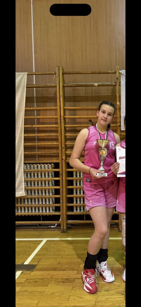 IMG 1e1558aef5dc53de7145ccfd67f51f23 V