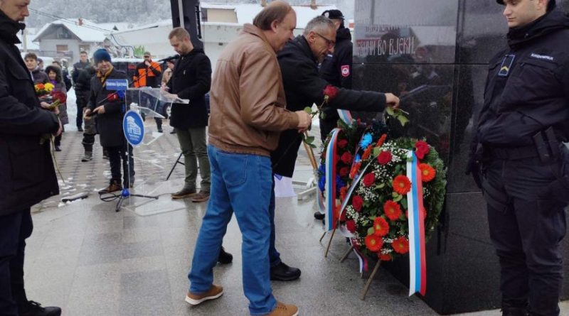res 1767619224 parastos u kravici povodom 33 godine od zlocina nad srbima