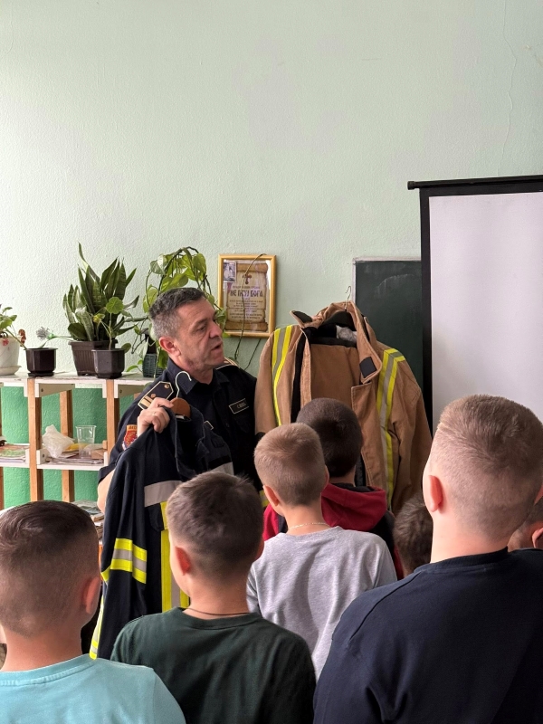 653702911 1352440266917661 6958587679995276081 n