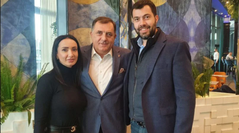 res 1774616138 dodikovi ponovo stali u red za gorivo