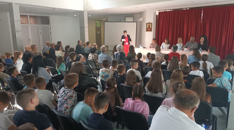 Одржана завршна манифестација ,,Дани стваралаштва за дјецу“