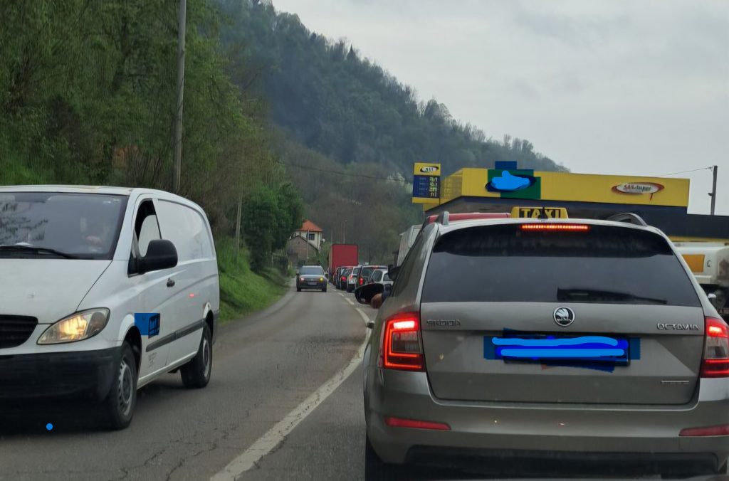 IMG f7fb67280ddc7db26bbcff098b015408 V 1