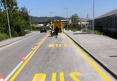 Обнавља се сигнализација аутобуских стајалишта на дионици Каракај–Пилица