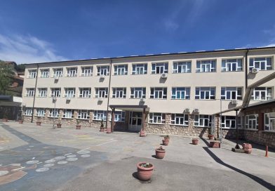 Наставак улагања у образовање: Радови у школама у Зворнику и Пилици