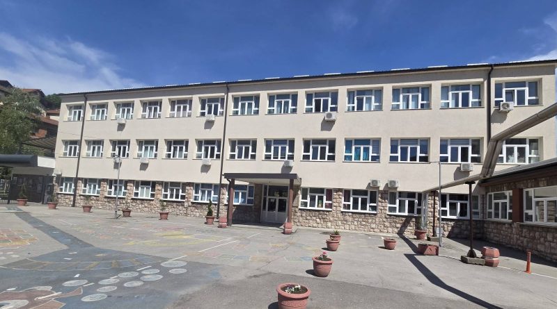 Наставак улагања у образовање: Радови у школама у Зворнику и Пилици