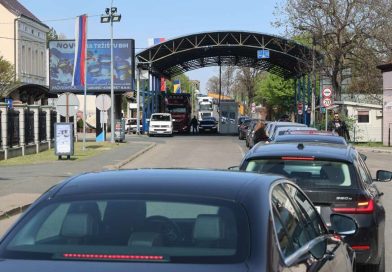 Колапс на граничним прелазима: Дуга чекања на Шепку и Каракају, колоне на граничним прелазима према Хрватској