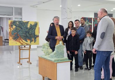 Отворена изложба „Вектори људских душа“