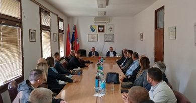 ЈП „Аутопутеви Републике Српске“ потписало уговоре о донацији са организацијама из Милића, Власенице, Шековића, Сребренице, Хан Пијеска и Сокоца