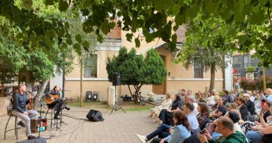 Зворник уживао у програму за дјецу и концерту групе „Калем“