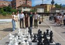 Милићи: Реализован пројекат ученика СШЦ „Милутин Миланковић“, шах на отвореном