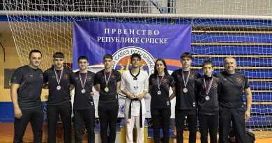 Одличан наступ теквондоиста Зворника на првенству Републике Српске – Освојено седам медаља, Алекса Пелемиш најбољи јуниор, јуниори екипно други
