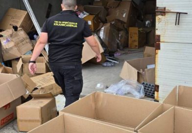 УИО у Тузли одузела робу намијењену за интернет продају