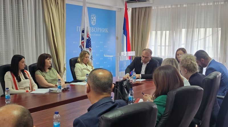 насловна