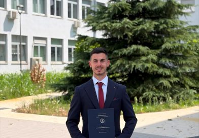 Зворничанин са 44 десетке у индексу – Данијел Бодирога завршио медицински факултет са просјеком 9,88