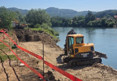 Почела изградња обалоутврде на Дрини у насељу Терминал