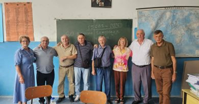 Некадашњи свршени основци ОШ „Петар Кочић“ из Кравице обиљежили 60 година мале матуре