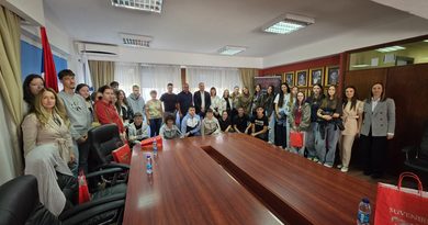 Градоначелник Зворник Бојан Ивановић угостио ученике и професоре из Сежане