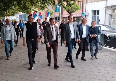 СДС Градски одбор Зворник – разговор са грађанима – Правда се враћа у Српску!