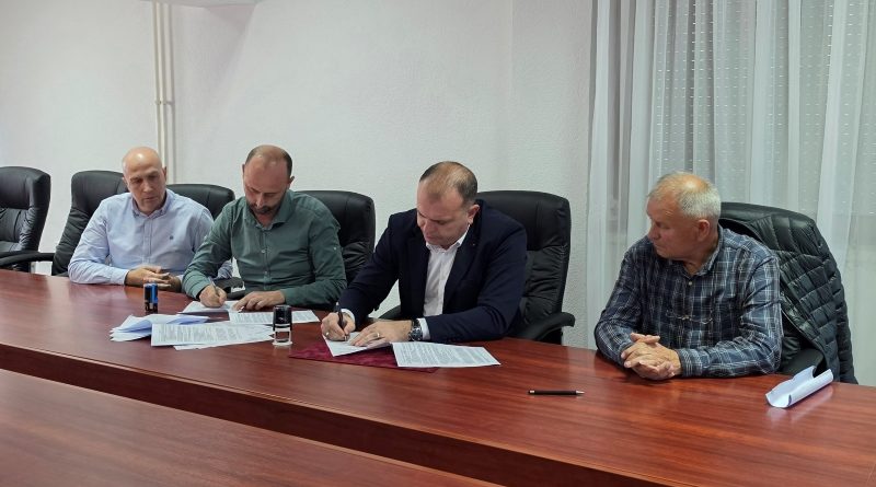 naslovna ugovor