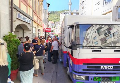 Доктор Владо Ђајић – Воља народа Српске – Зворник: Бесплатни ултразвучни прегледи крвних судова врата и главе у покретној амбуланти